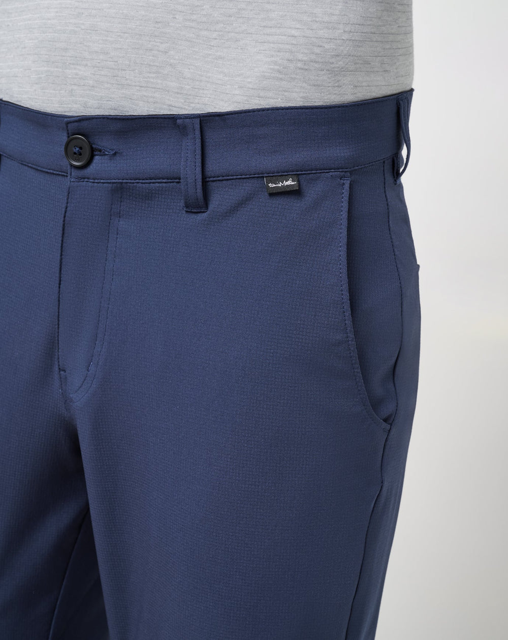 Wanderlust Short 9In
